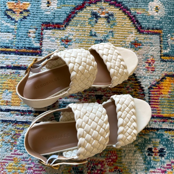 Aerosoles Camera Women’s White Sandals - Picture 7 of 12